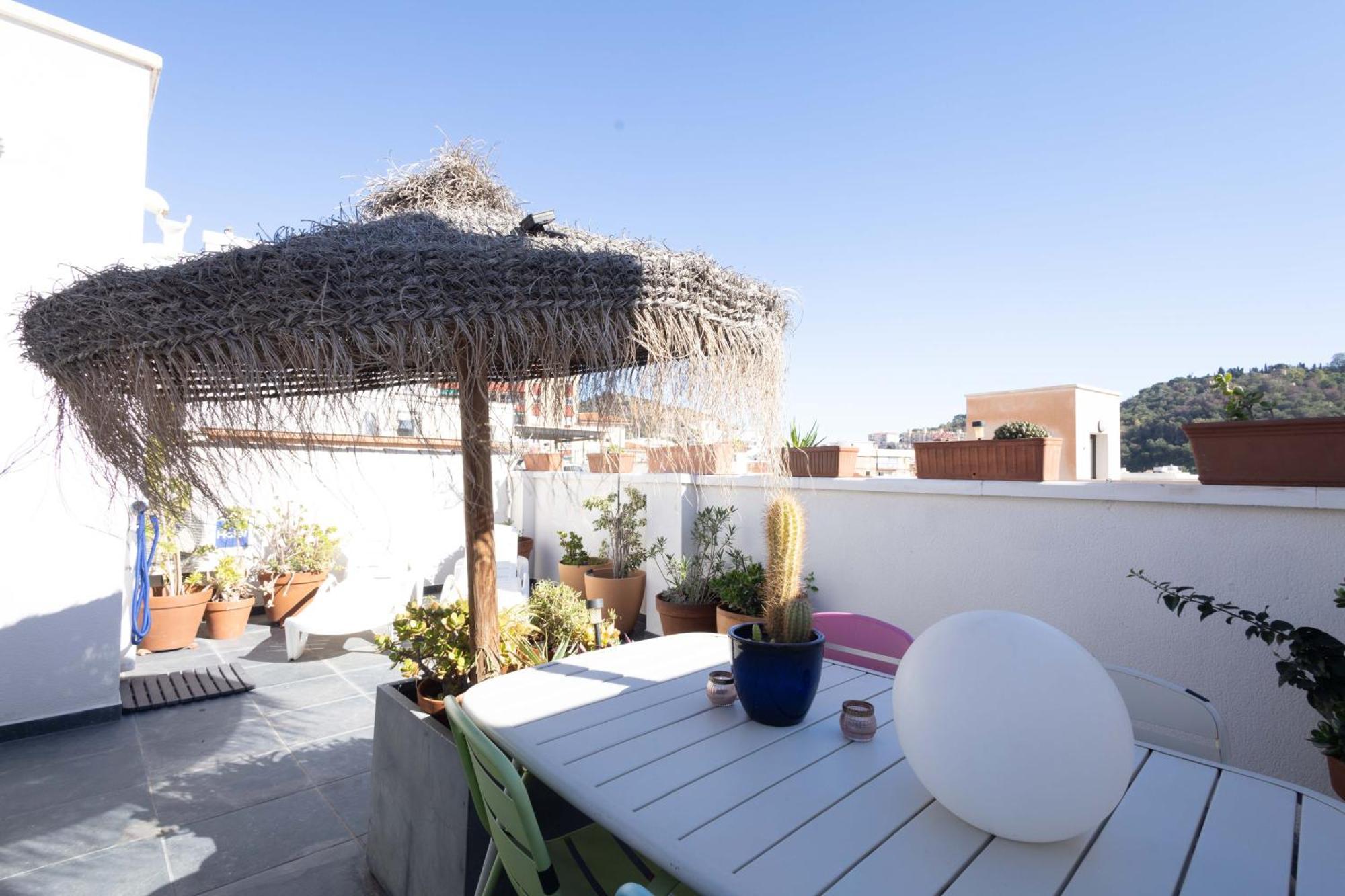 Historic Centre + Rooftop + Parking Malaga Luaran gambar
